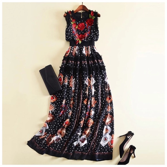 The Anina Silk Floral Maxi Dress - Picture 4 of 8